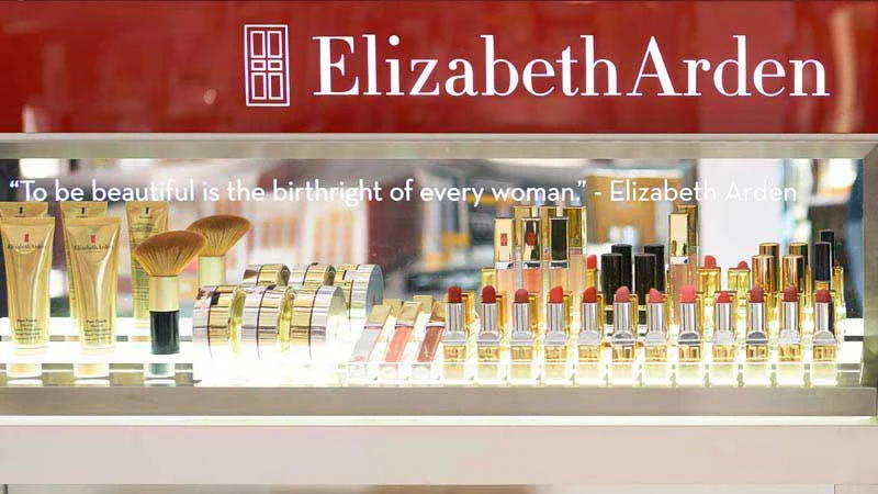 Cerita Bisnis Elizabeth Arden