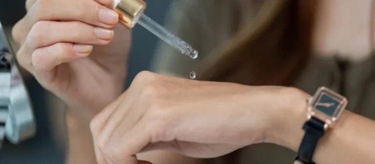 Apa Itu Wangi Sandalwood? Aroma Unisex yang Lagi Naik Daun