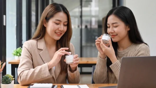 sampel produk kosmetik