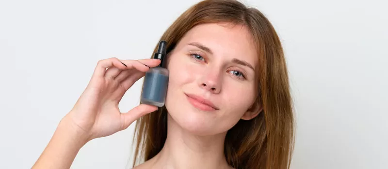 Peptida dalam Skincare: Mengapa Anda Harus Mempertimbangkannya?